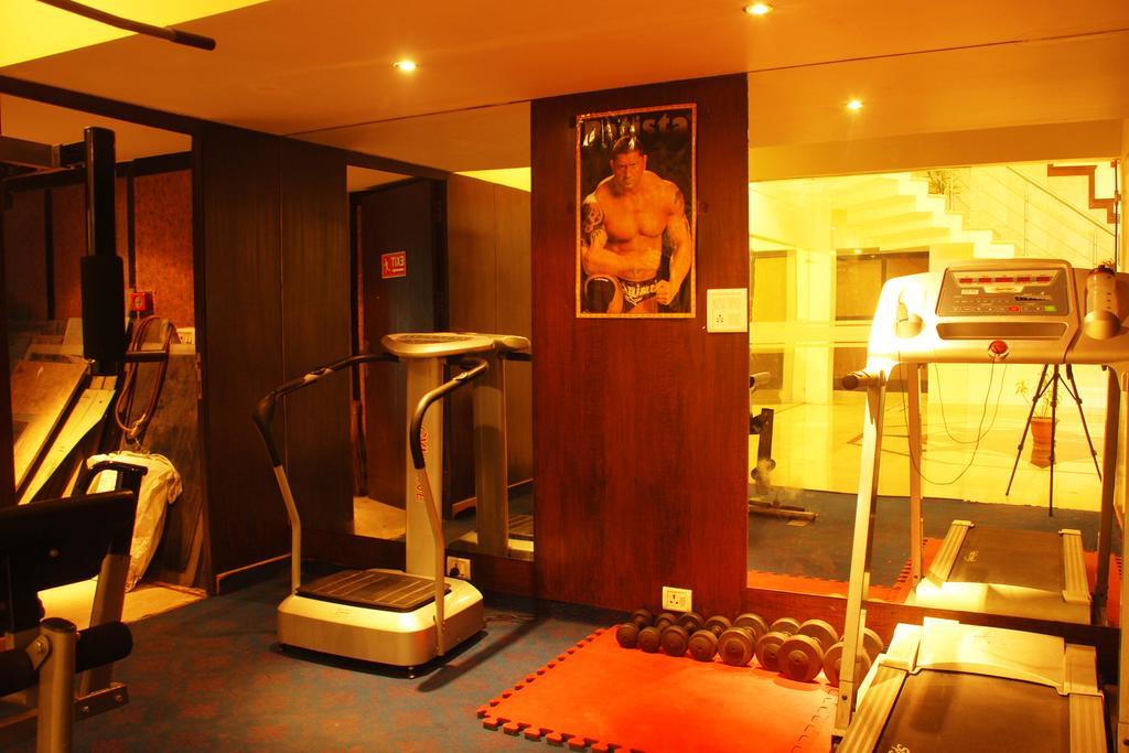 Hotel Shipra International Nowe Delhi Zewnętrze zdjęcie
