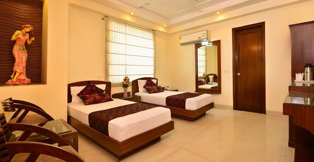 Hotel Shipra International Nowe Delhi Zewnętrze zdjęcie