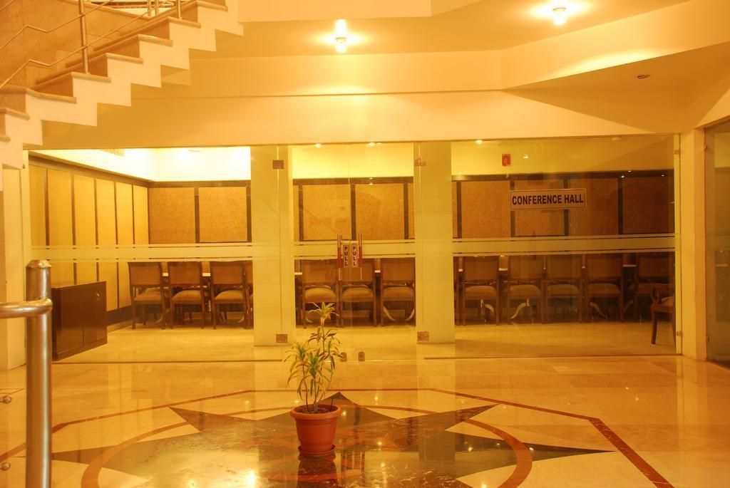 Hotel Shipra International Nowe Delhi Wnętrze zdjęcie
