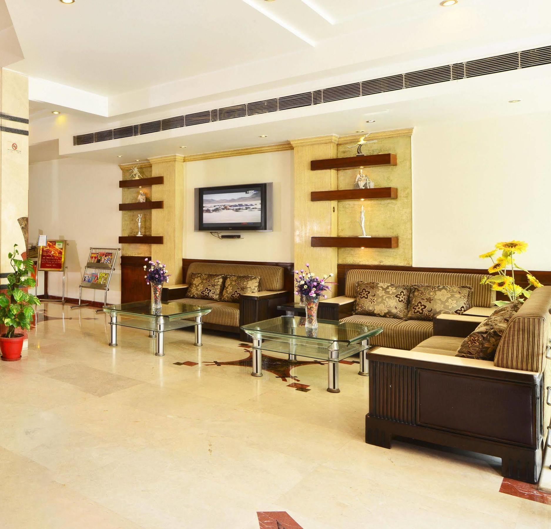 Hotel Shipra International Nowe Delhi Zewnętrze zdjęcie